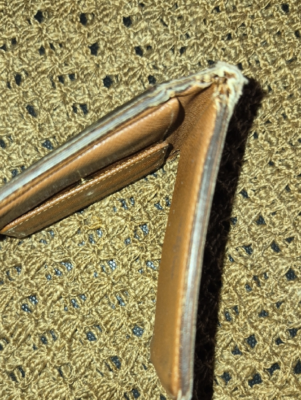Louis Vuitton Monogram Canvas Bi-fold Wallet - Picture 7 of 8
